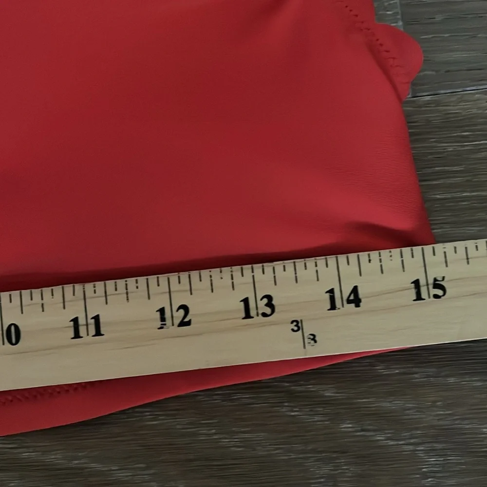 NWT J. Crew Scalloped one-shoulder bikini top in Bohemian Red size large